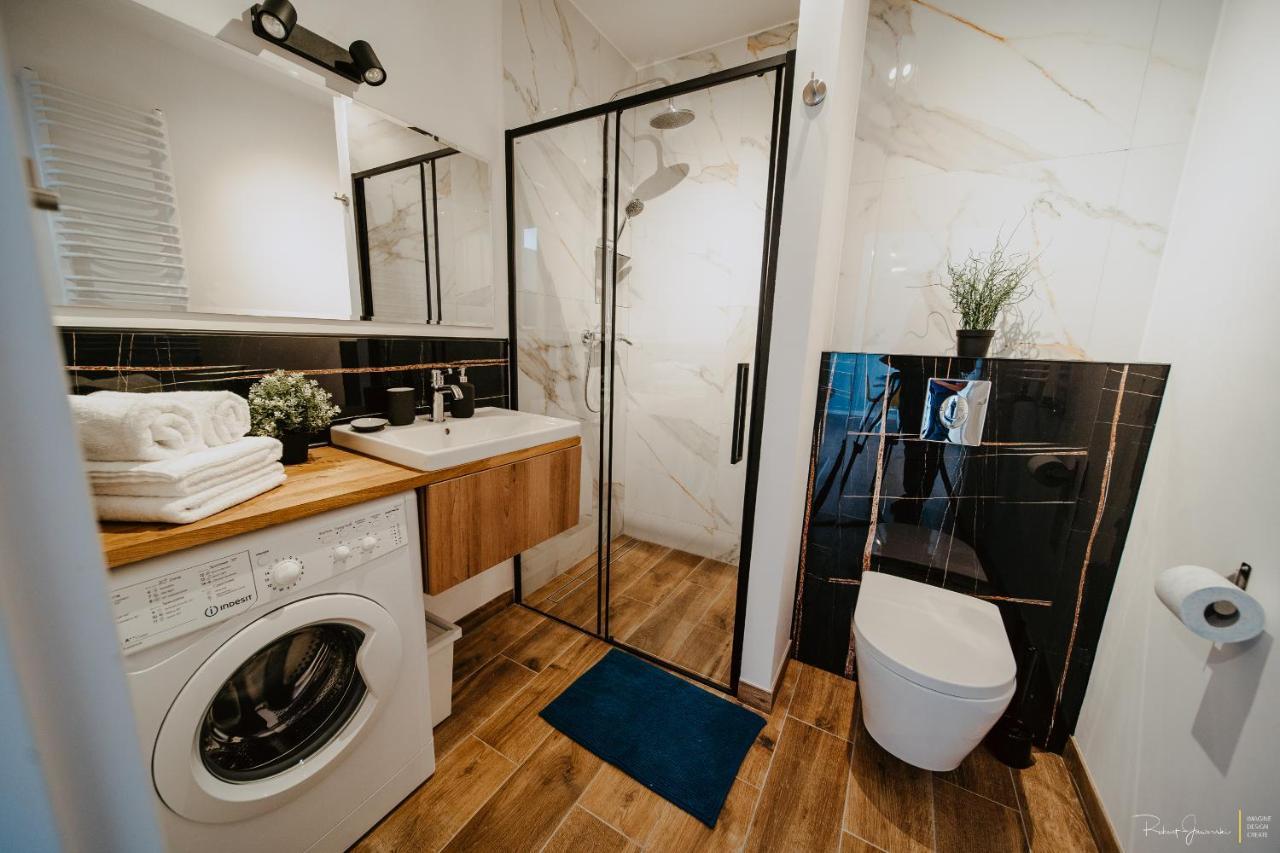Marta Grottgera Apartments ชกลาร์สกา ปอเรมบา ภายนอก รูปภาพ