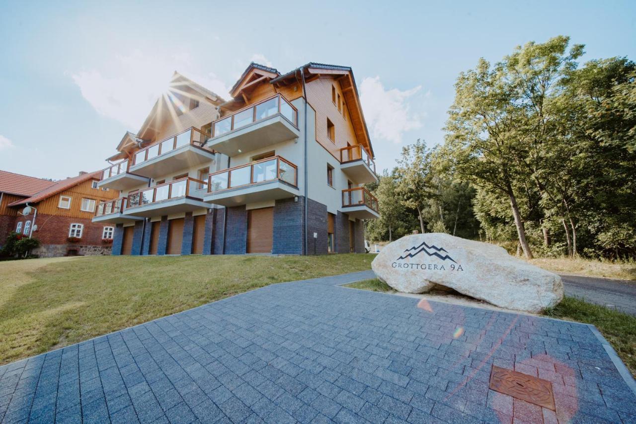 Marta Grottgera Apartments ชกลาร์สกา ปอเรมบา ภายนอก รูปภาพ